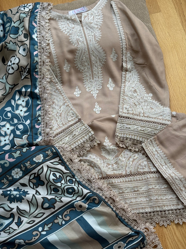 EMBROIDERED LINEN SUIT WITH WOOLEN SHAWL SFLN03