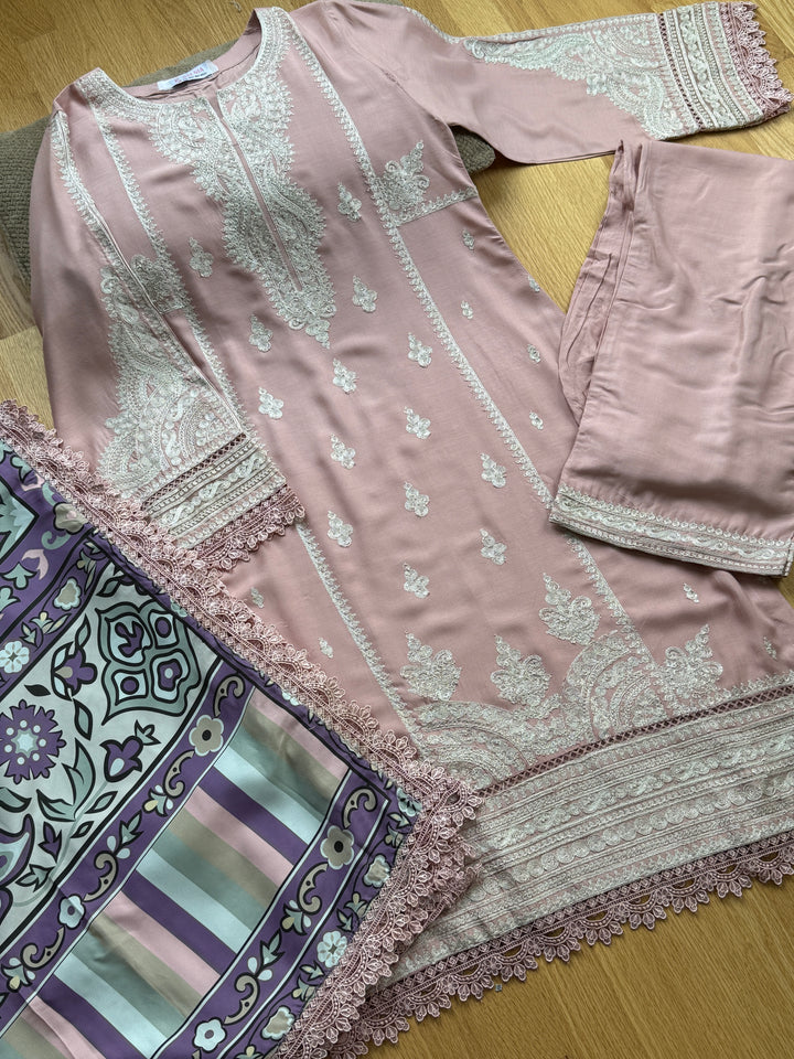 EMBROIDERED LINEN SUIT WITH WOOLEN SHAWL SFLN01