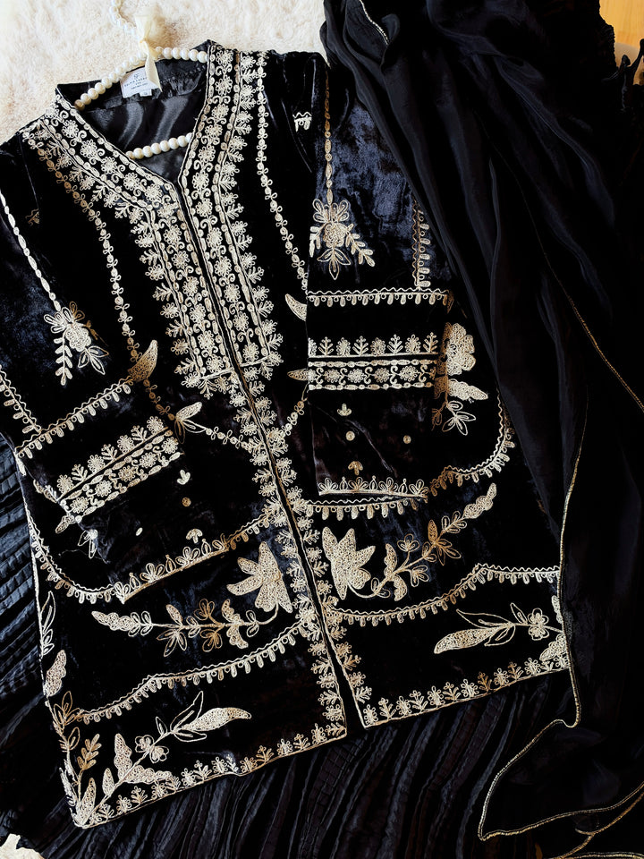 EMBROIDERED VELVET SHARARA SET SFSH02