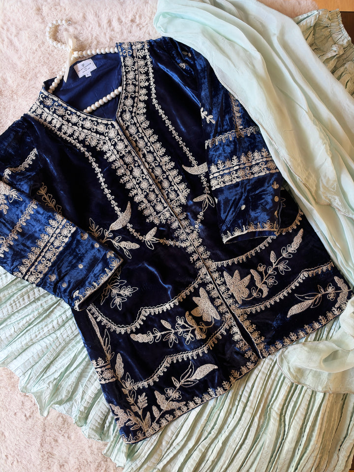 EMBROIDERED VELVET SHARARA SET SFSH01