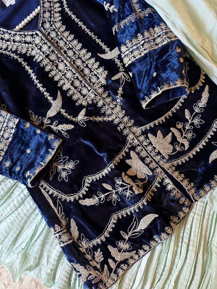 EMBROIDERED VELVET SHARARA SET SFSH01