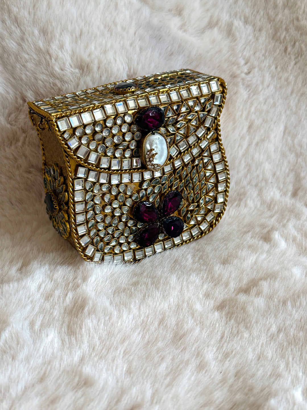 KUNDAN CLUTCH RANI