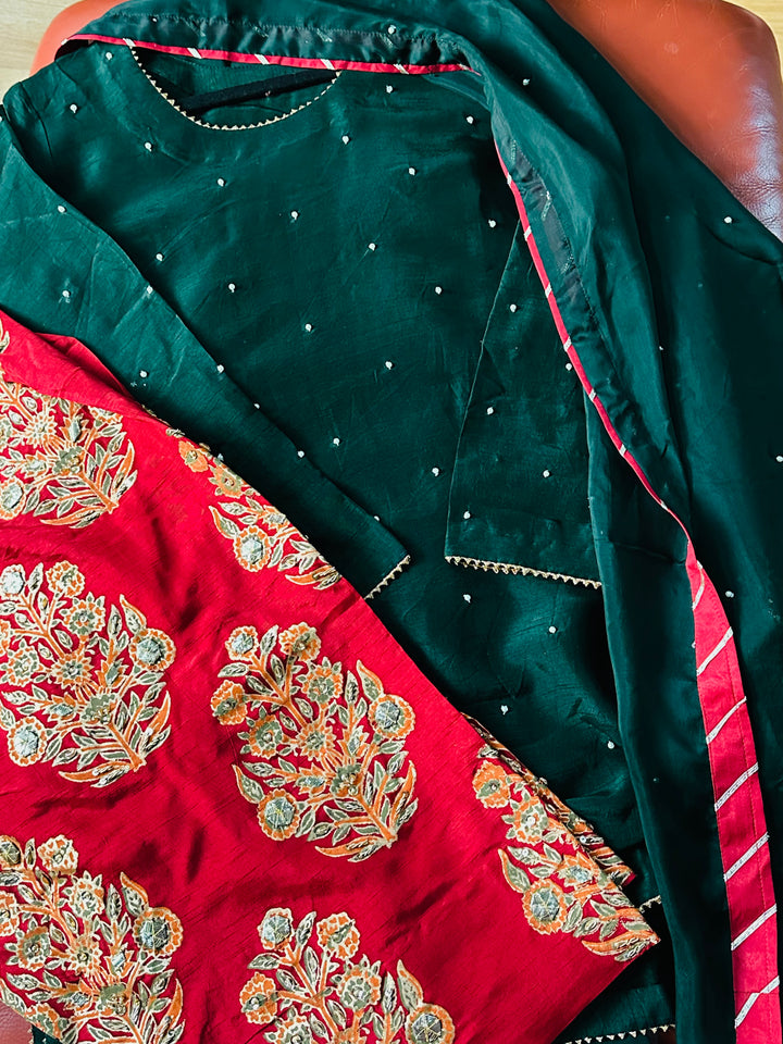 HANIA AMIR INSPIRED FARSHI SHALWAR HASF01