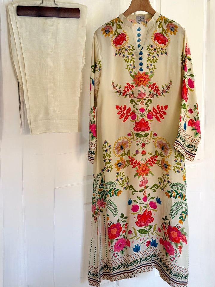 PURE CREPE SILK FUSION KAFTAN SFKF23