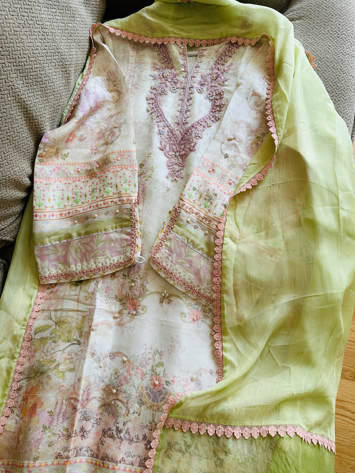 ANSAB JAHANGIR DIGITAL SILK HAREEM