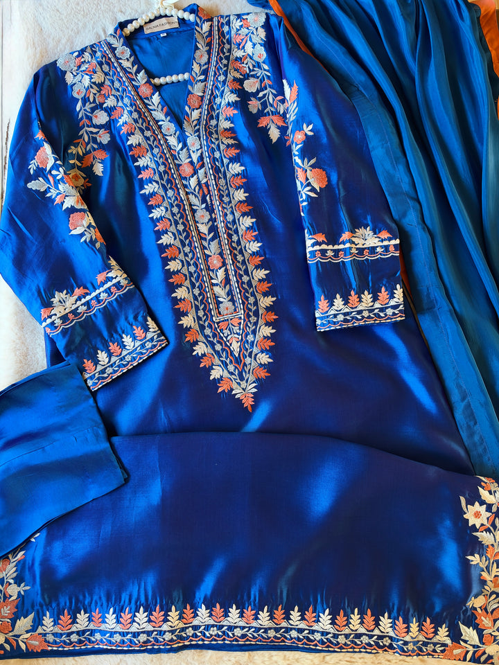 APPLIQUE EMBROIDERED SILK KAFTAN SFKF01
