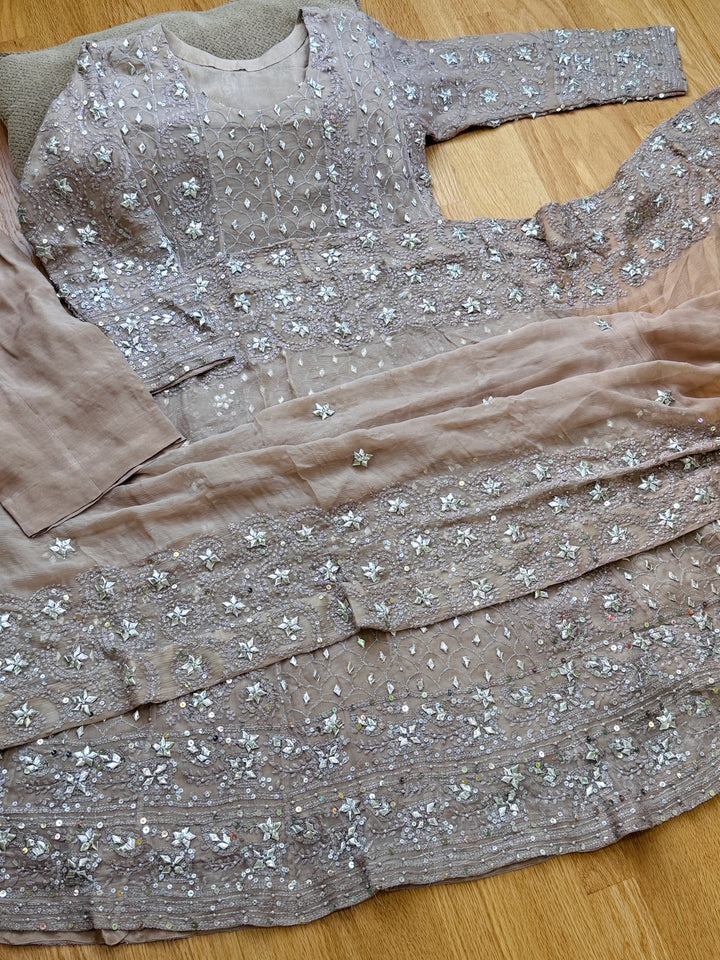 CHIKANKARI  MUKESH HEAVY FROCK CHSF06