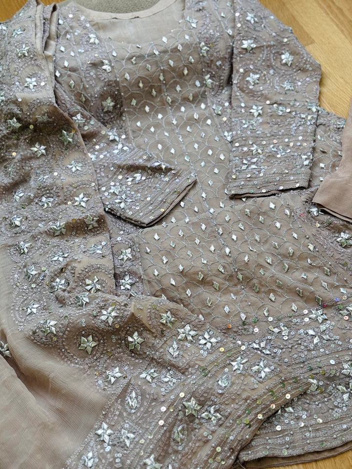 CHIKANKARI  MUKESH HEAVY FROCK CHSF06