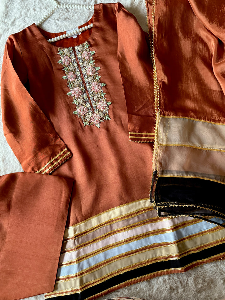 HAND EMBELLISHED PURE SILK FARSHI SHALWAR FRSH73