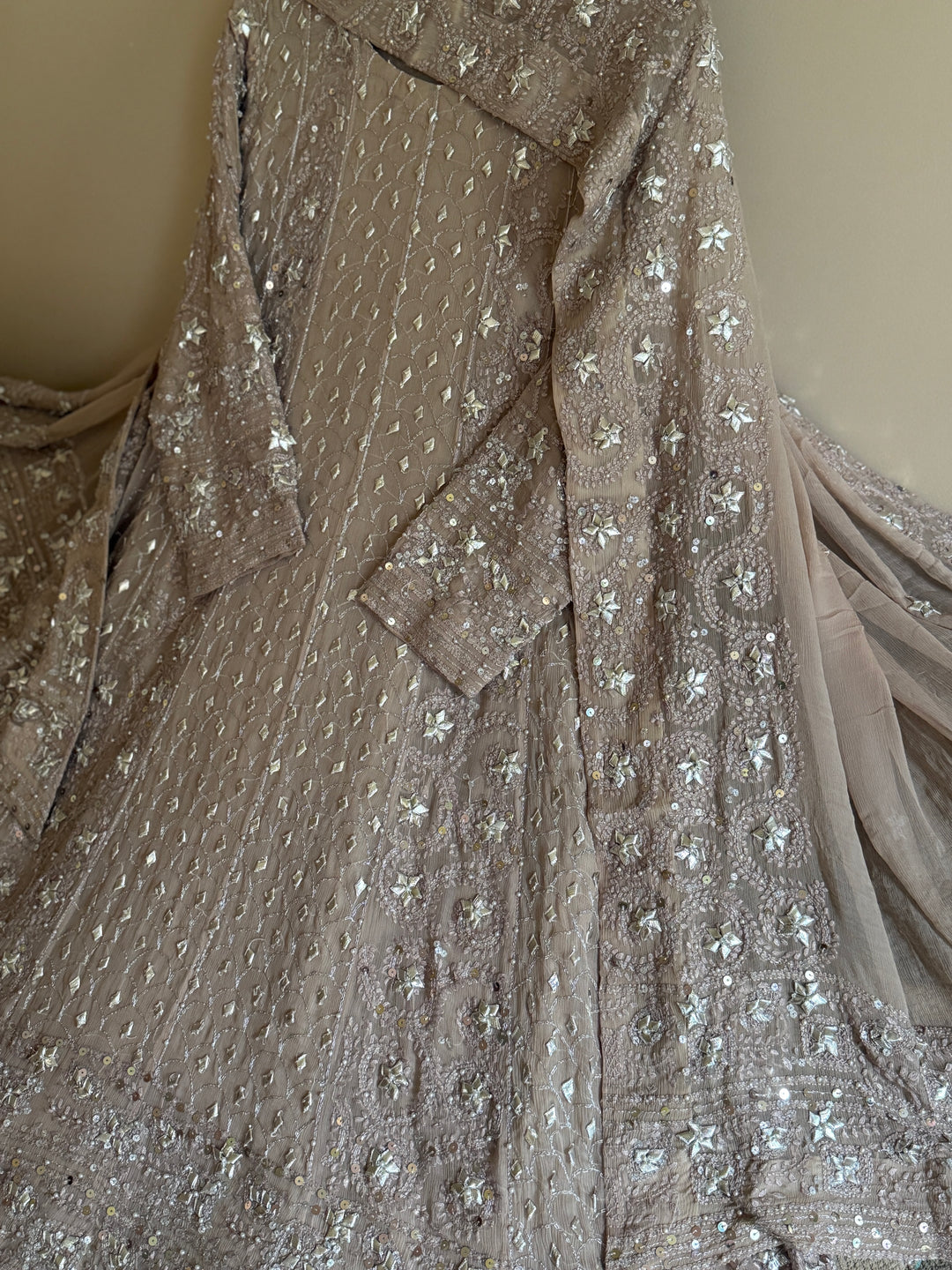 CHIKANKARI  MUKESH HEAVY FROCK CHSF06