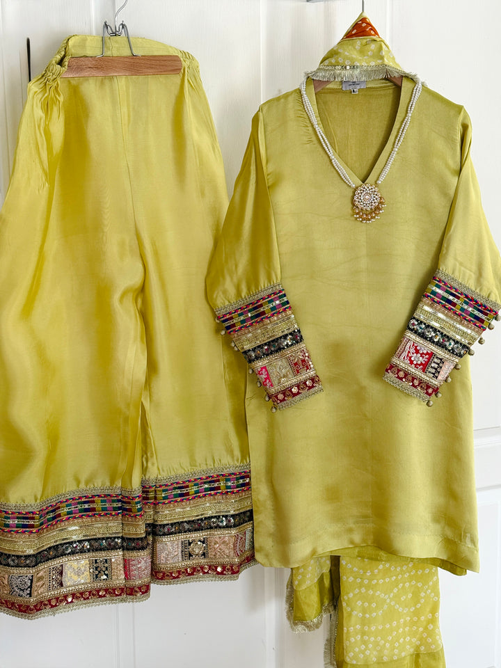 PARTYWEAR CHUNRI SUITS CHSF03