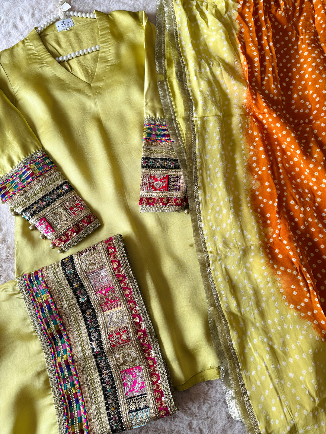 PARTYWEAR CHUNRI SUITS CHSF03