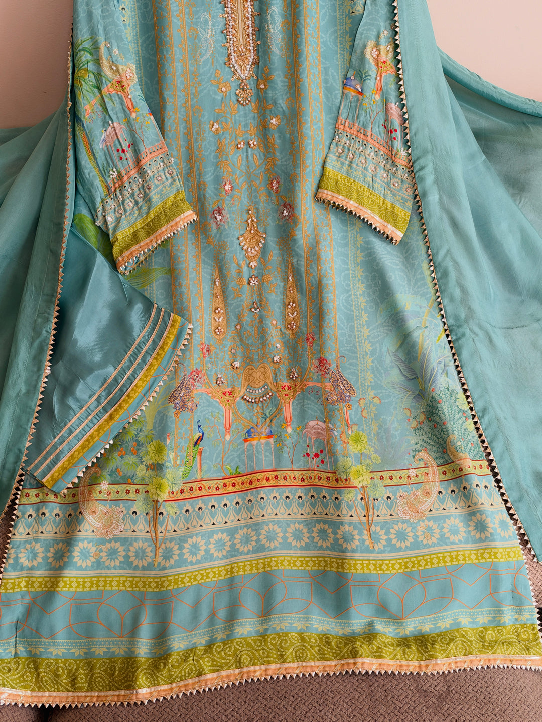 HANDWORK PURE CREPE SILK KAFTAN SET SFKF39