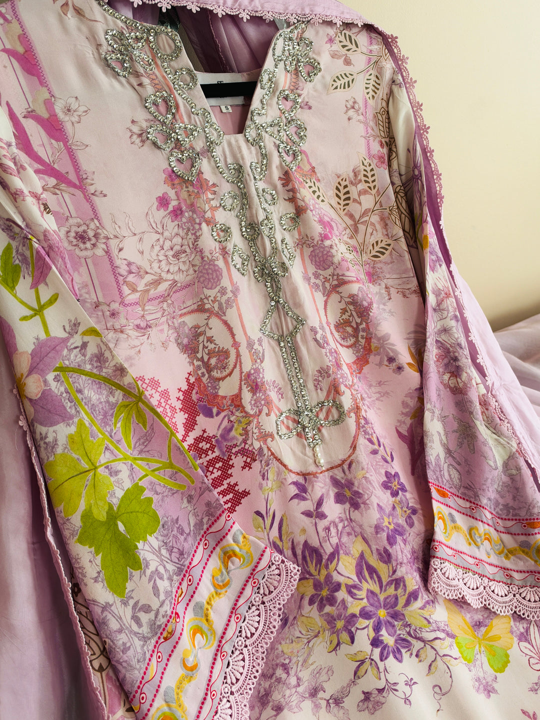 HANDWORK PURE CREPE SILK KAFTAN SET SFKF41