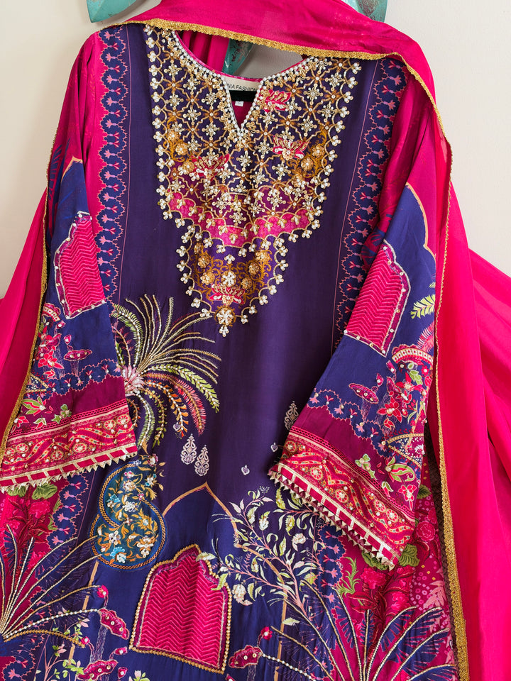 HANDWORK PURE CREPE SILK KAFTAN SET SFKF40