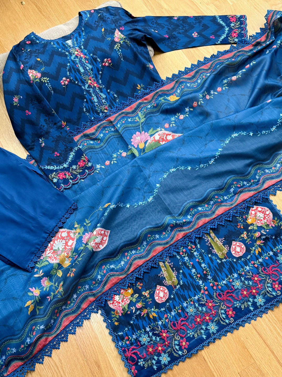 QALAMKAR WINTER COLLECTION MIREL B