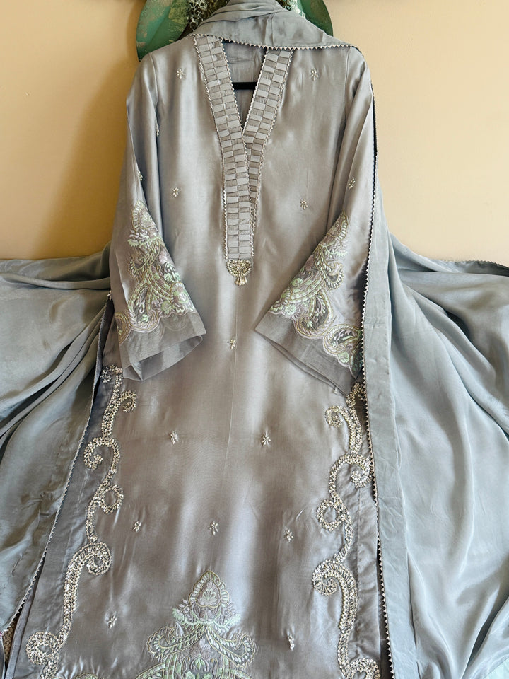 HEAVY PURE SILK CUSTOM PARTYWEAR MUSF11