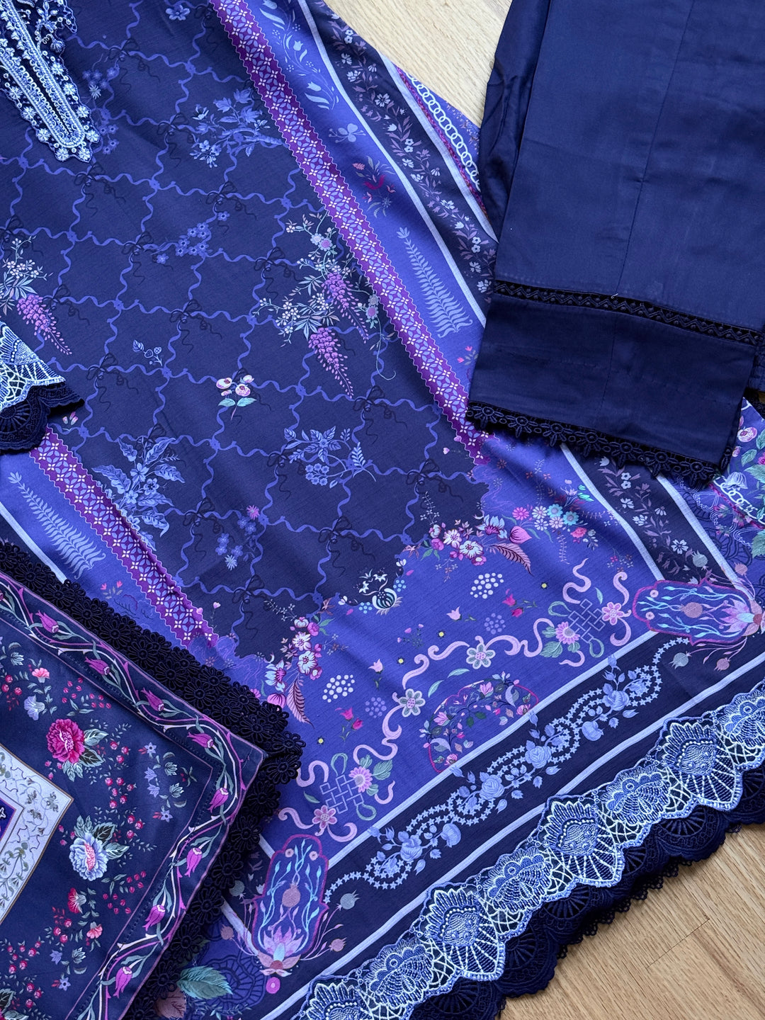 QALAMKAR WINTER COLLECTION VANNA