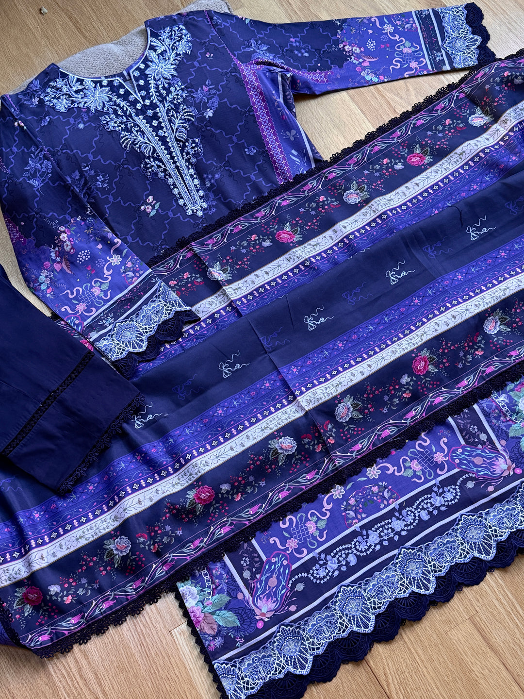 QALAMKAR WINTER COLLECTION VANNA