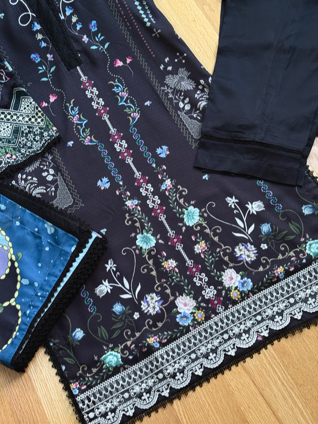 QALAMKAR WINTER COLLECTION SKYE