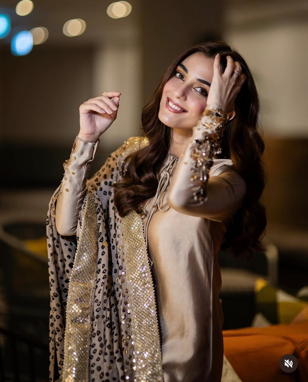 PURE SILK MUKESH CHUNRI SUIT(CUSTOM SERIES) SFCH01