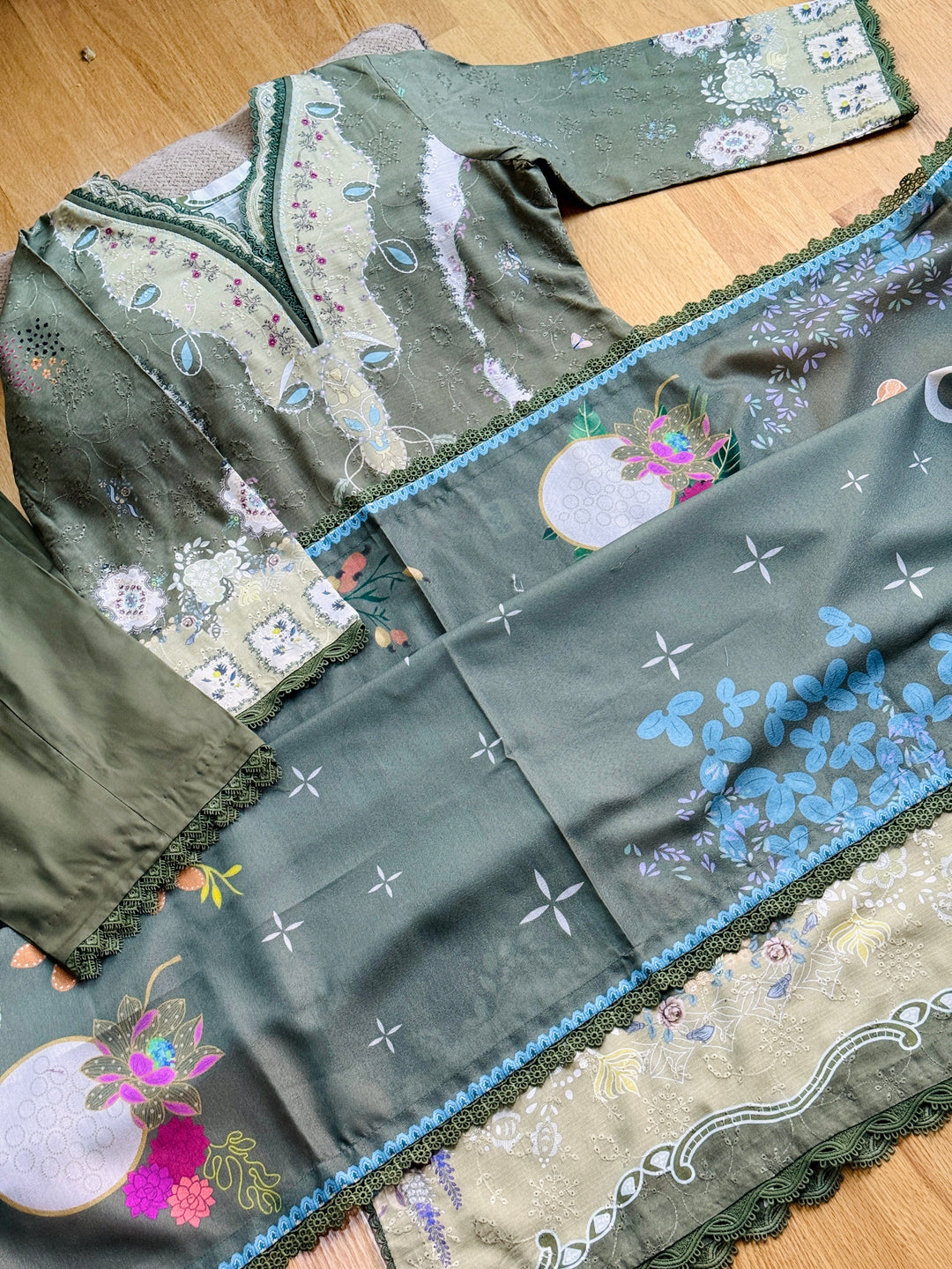 QALAMKAR WINTER COLLECTION KHANZA