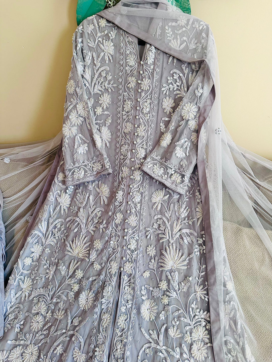 HEAVY PARTYWEAR PEARLWORK SUIT ALPW04