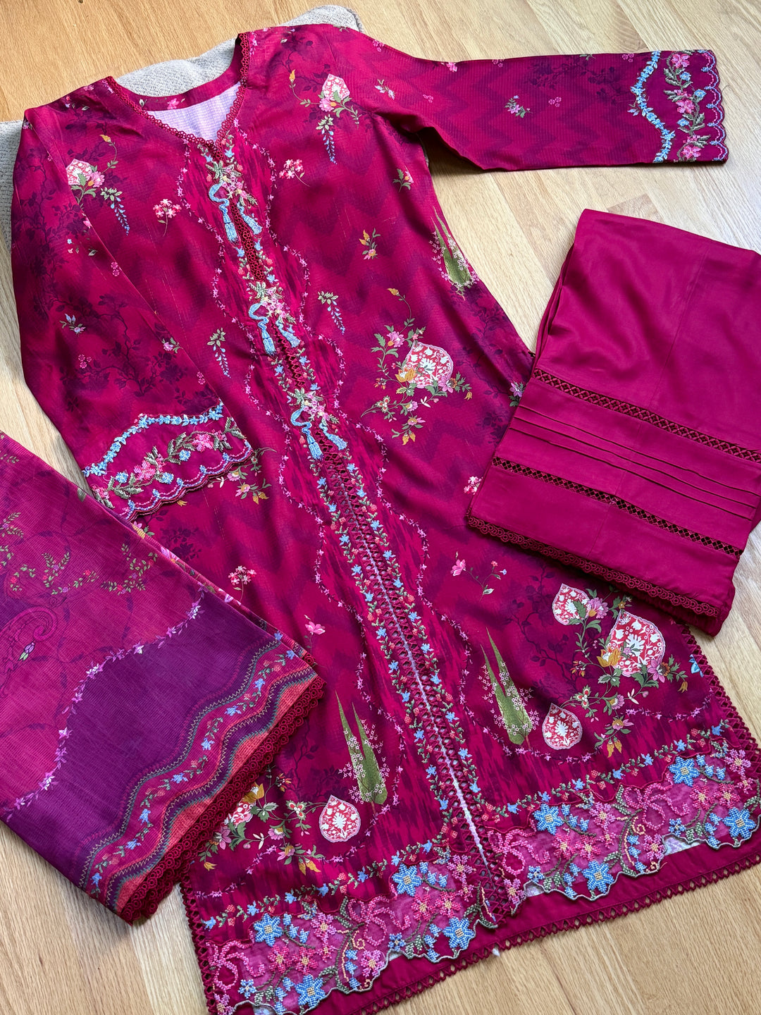 QALAMKAR WINTER COLLECTION MIREL A