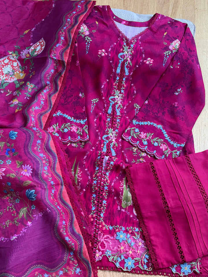 QALAMKAR WINTER COLLECTION MIREL A