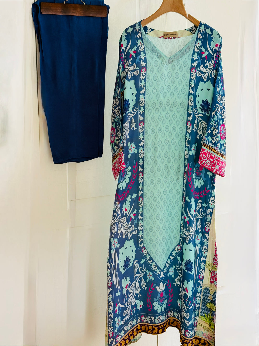 PURE CREPE SILK FUSION KAFTAN SFKF07
