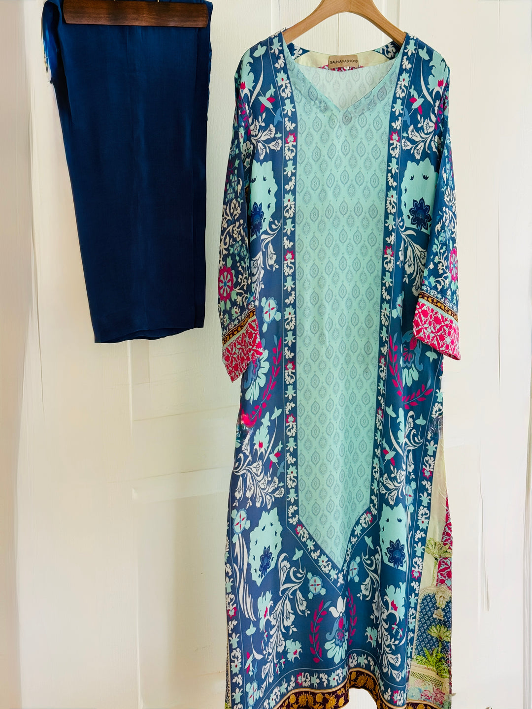 PURE CREPE SILK FUSION KAFTAN SFKF07