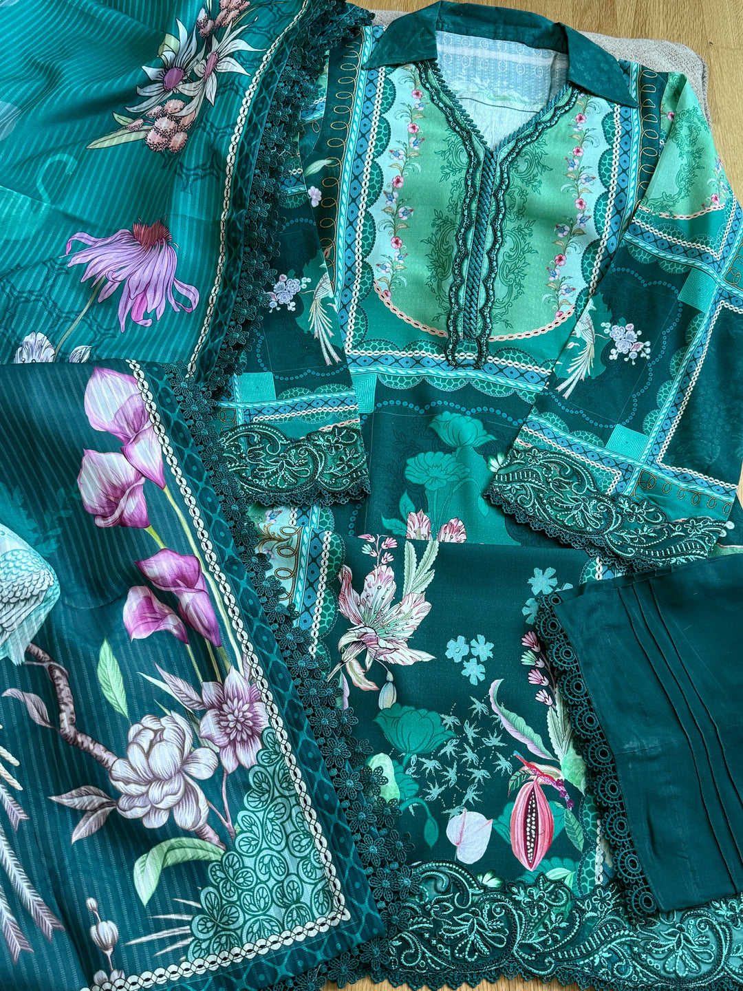 QALAMKAR WINTER COLLECTION ANIKA