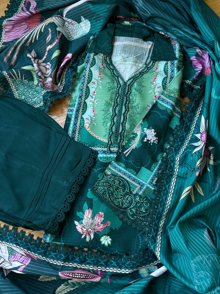 QALAMKAR WINTER COLLECTION ANIKA