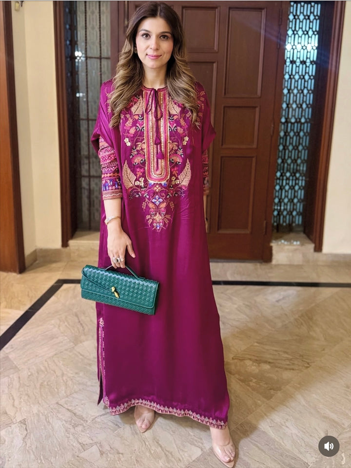 APPLIQUE EMBROIDERED VELVET KAFTAN SFKF04