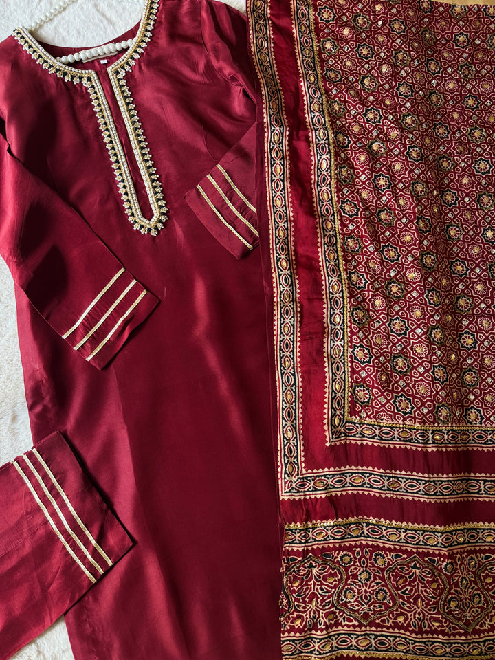 PURE SILK AJRAK SUIT AJSF07