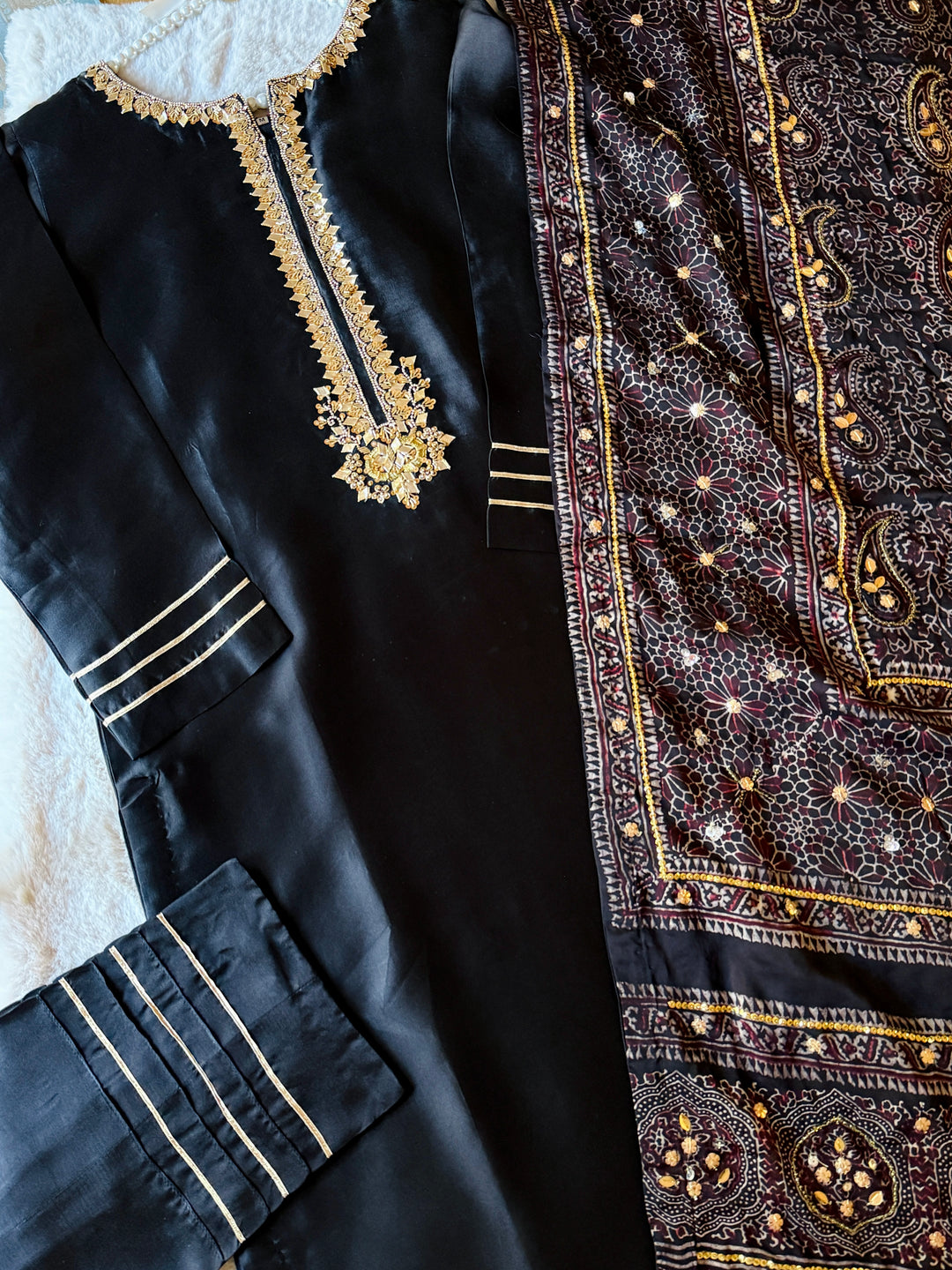 PURE SILK AJRAK SUIT AJSF05