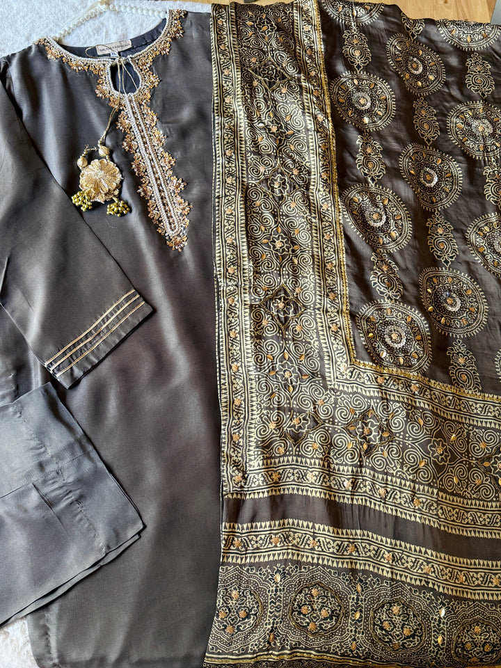 PURE SILK AJRAK SUIT AJSF08