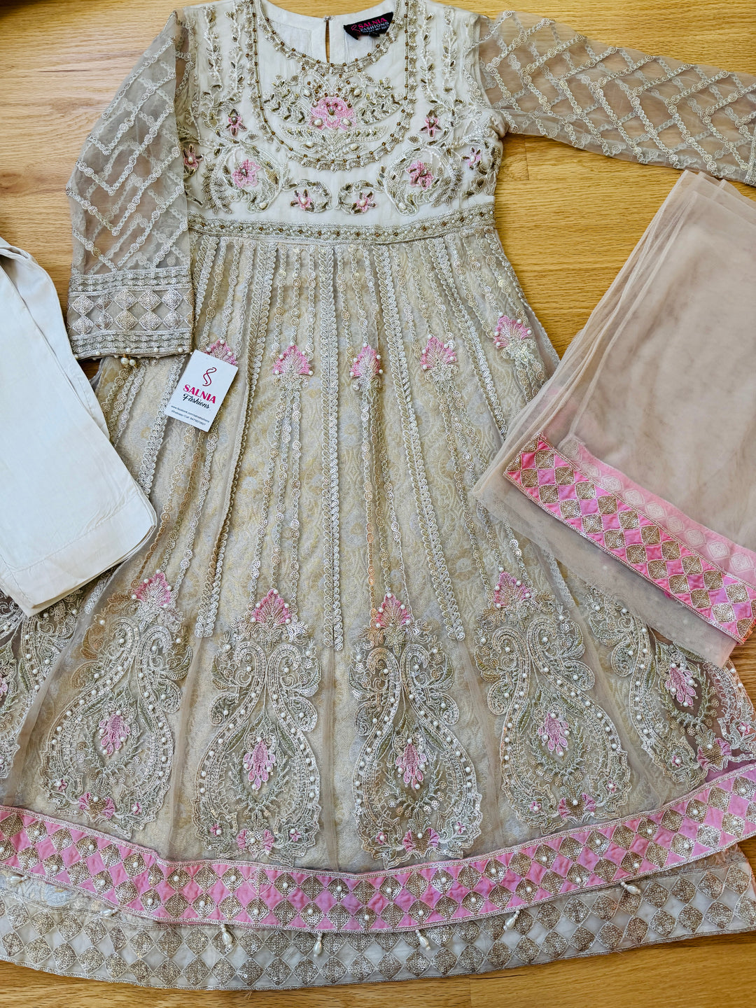 EMBROIDERED ORGANZA KIDS 3-PC SUIT WHITE ALKD61