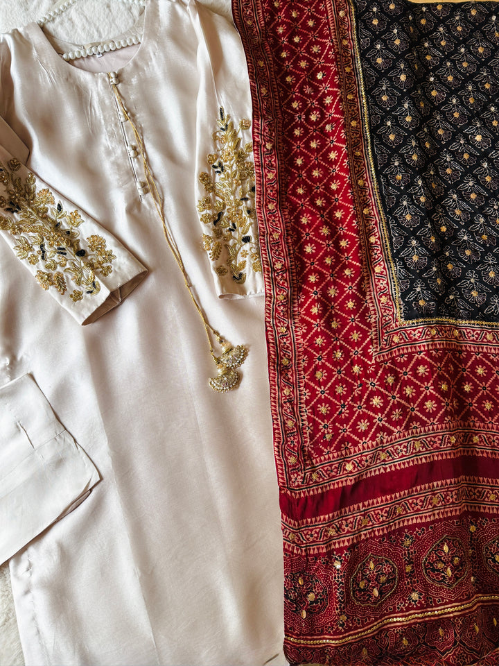 PURE SILK AJRAK SUIT AJSF04
