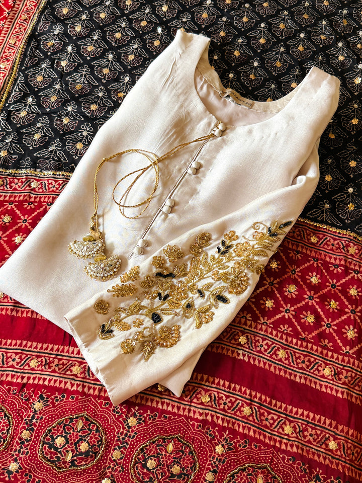 PURE SILK AJRAK SUIT AJSF04