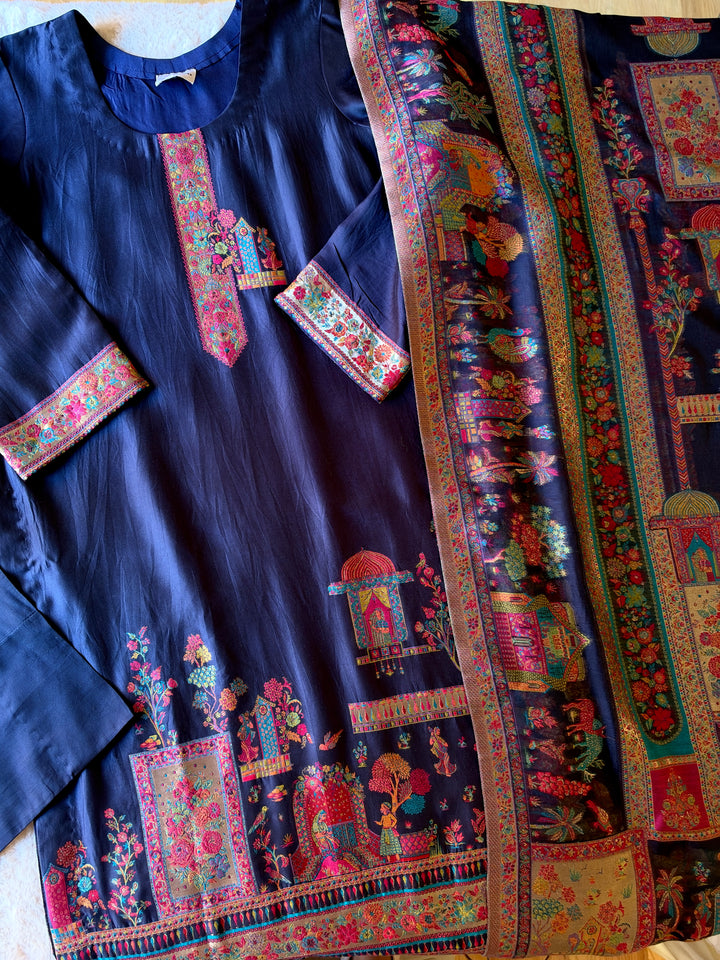 KHANI WOVEN PURE SILK SUIT KNSF01