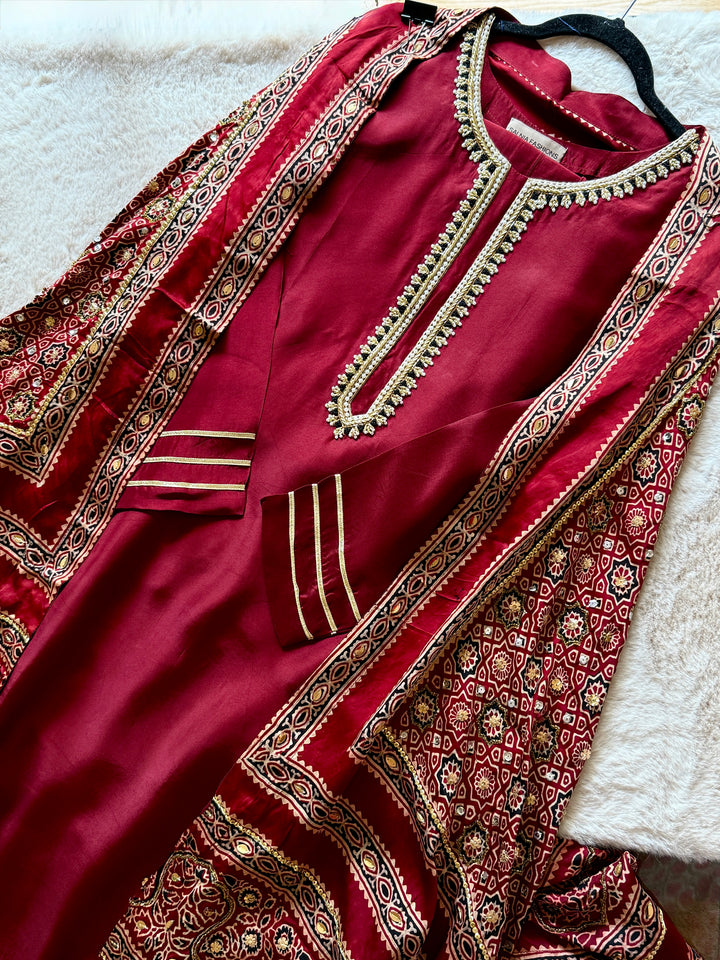PURE SILK AJRAK SUIT AJSF07