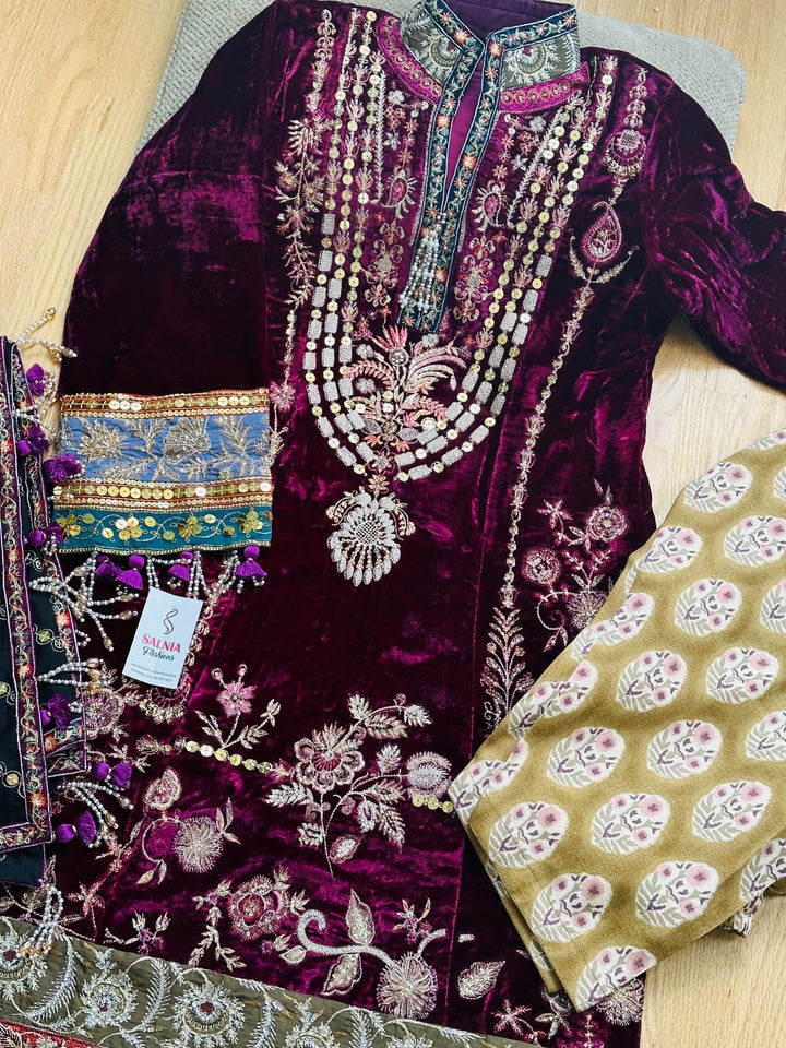 SANASAFINAZ LUXURY WINTER COLLECTION SSF10