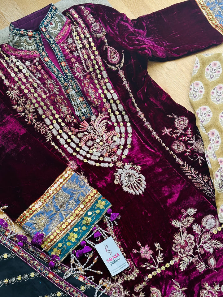 SANASAFINAZ LUXURY WINTER COLLECTION SSF10