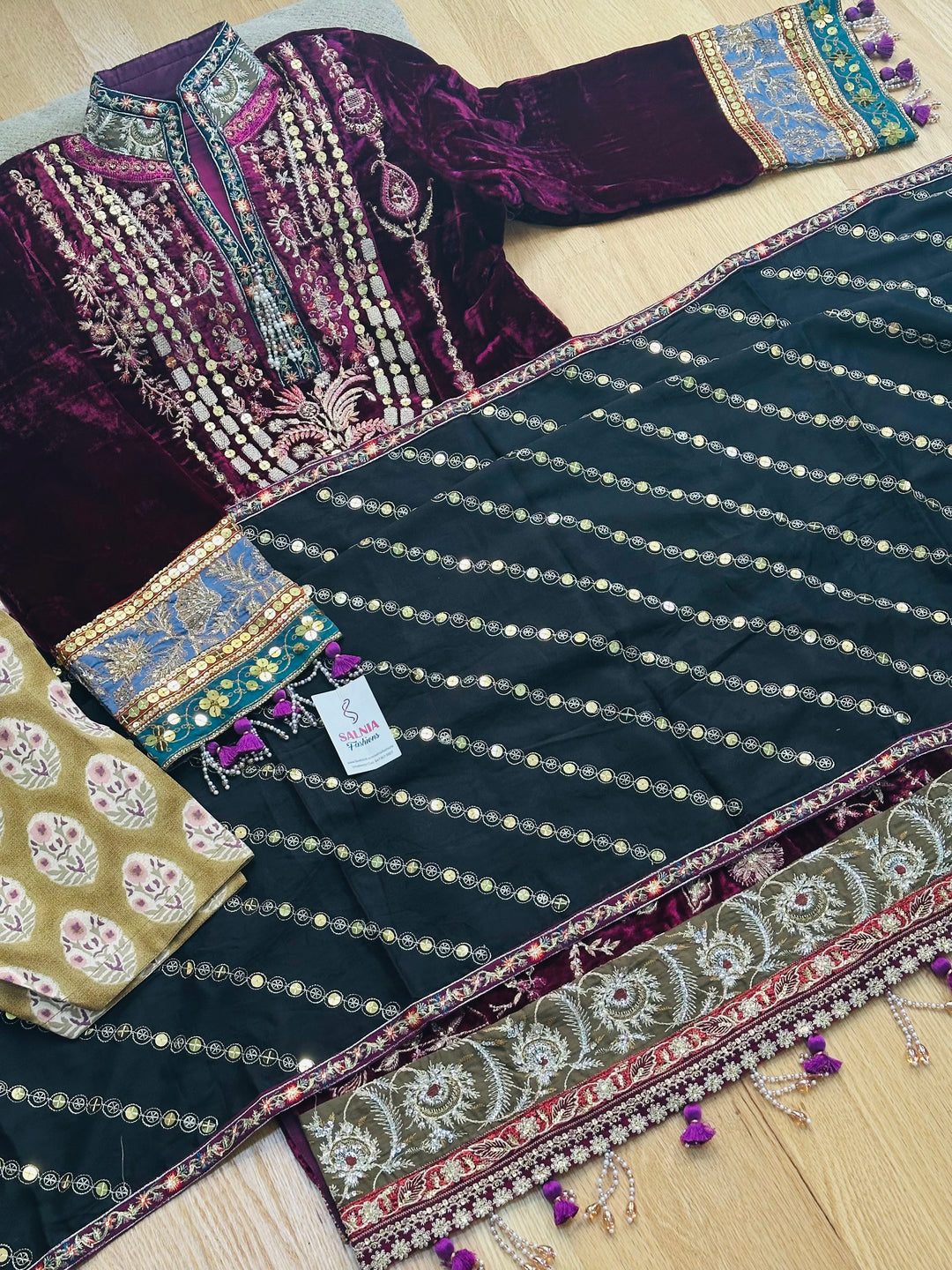SANASAFINAZ LUXURY WINTER COLLECTION SSF10