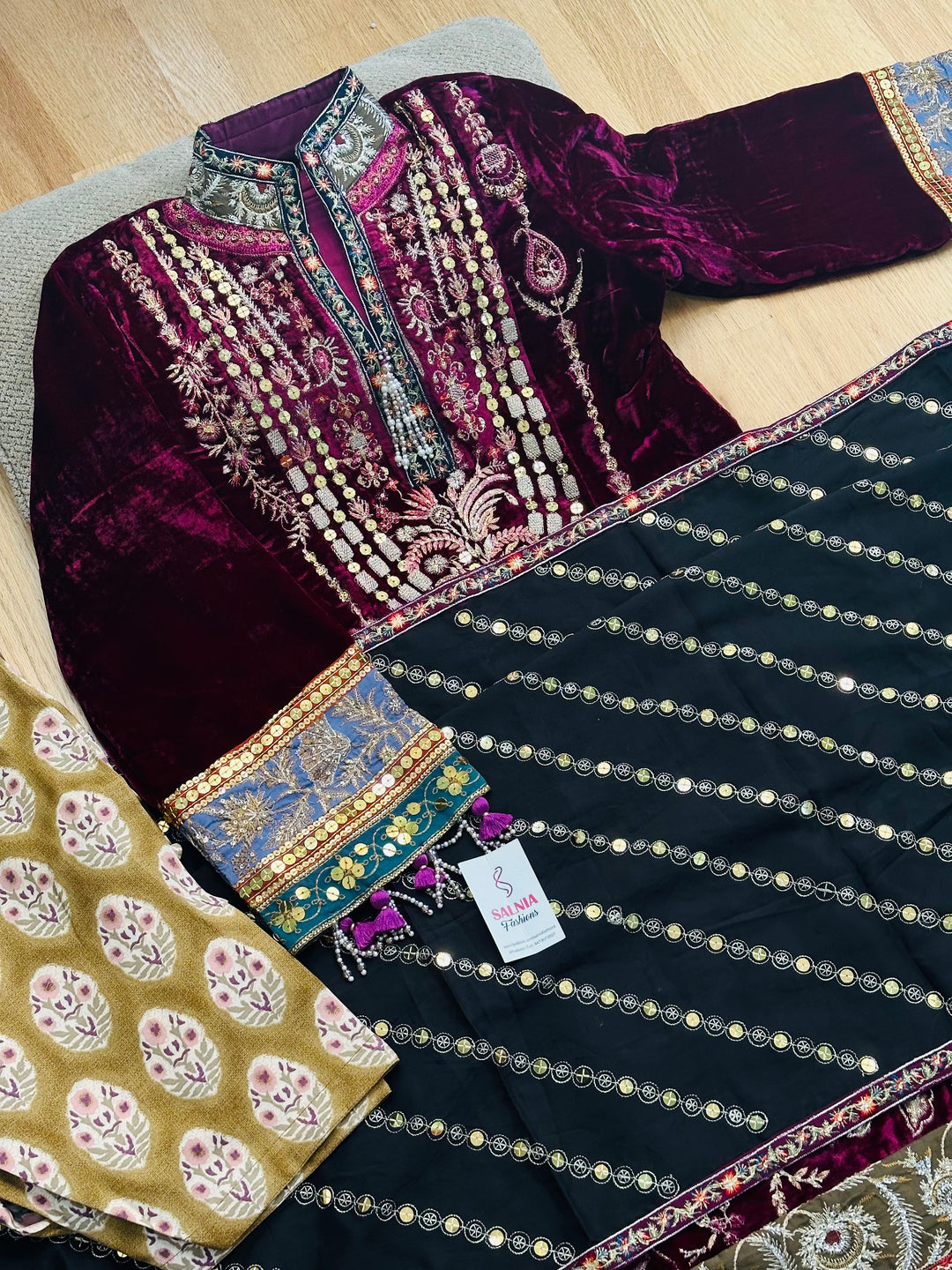 SANASAFINAZ LUXURY WINTER COLLECTION SSF10