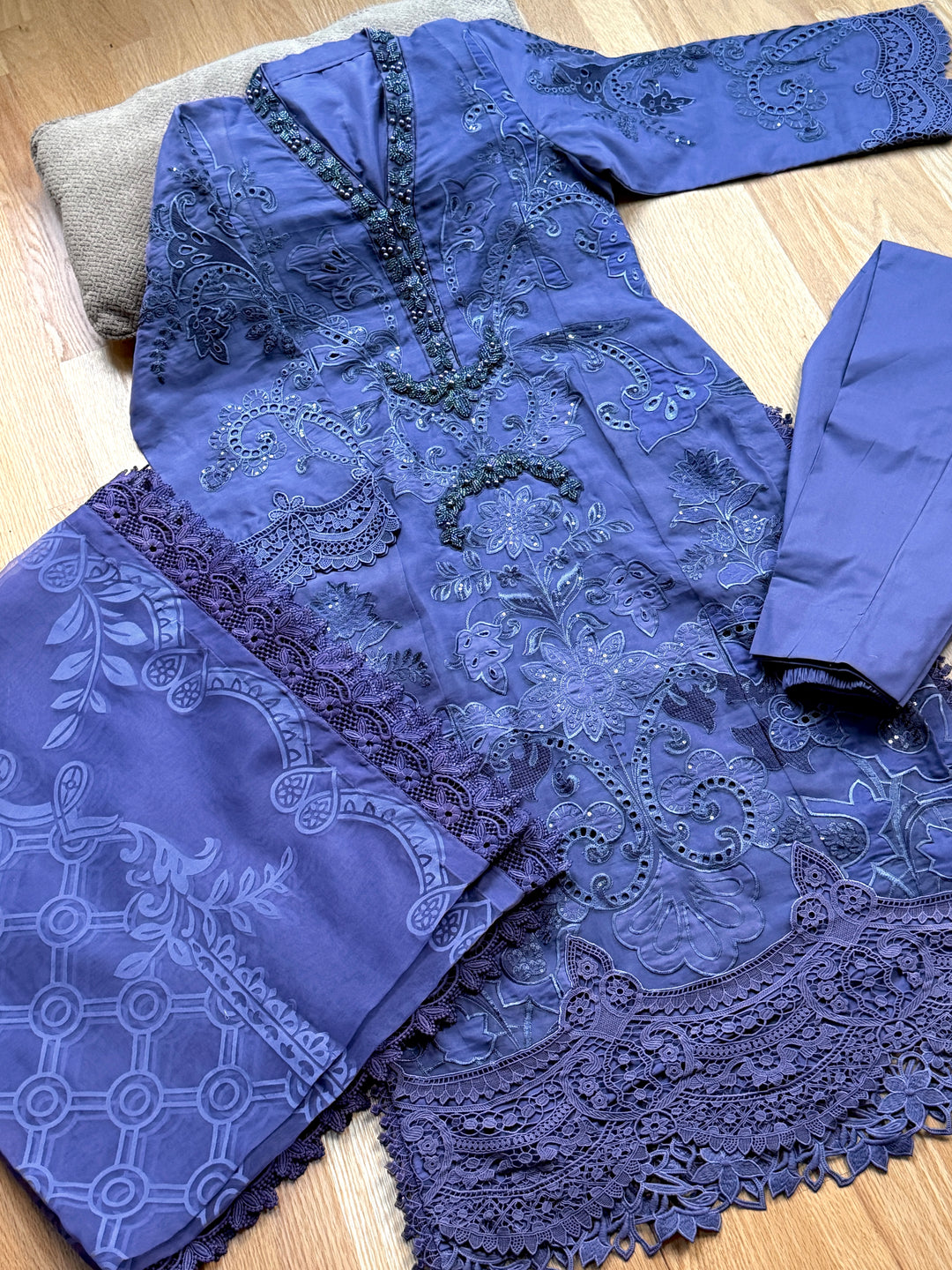 MARIAB LUXURY LAWN COLLECTION 6B