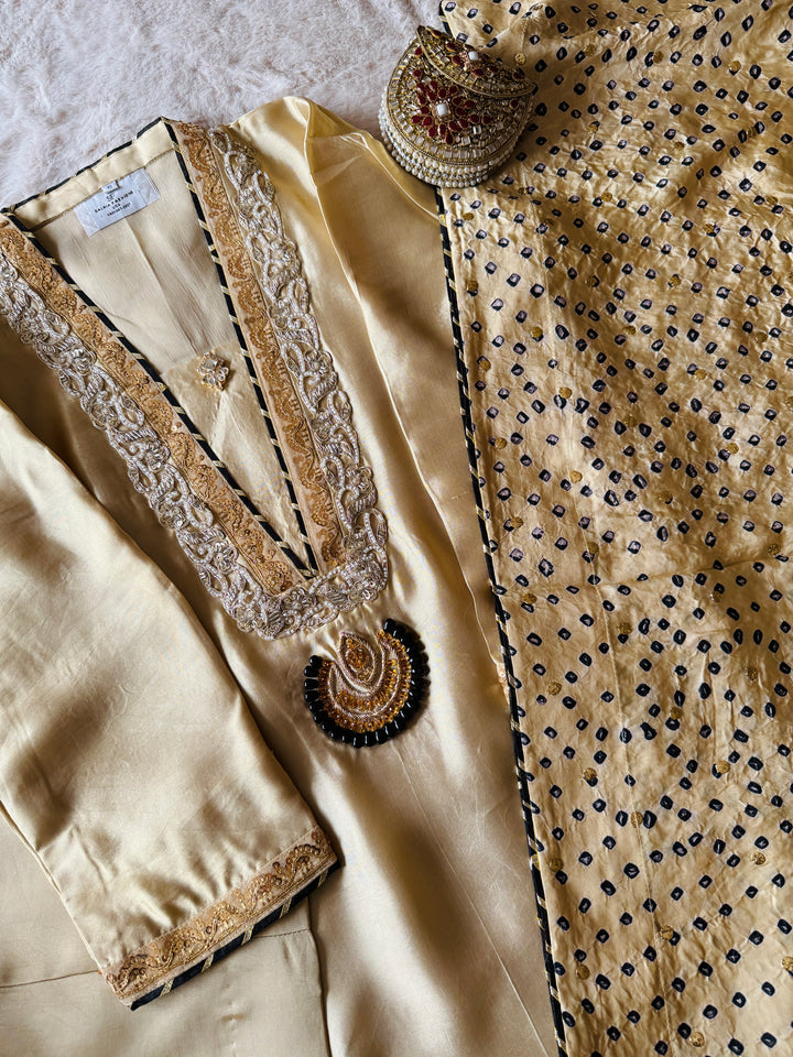 PURE SILK MUKESH CHUNRI SUIT(CUSTOM SERIES) SFCH02