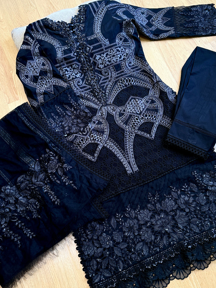 MARIAB LUXURY LAWN COLLECTION 12B