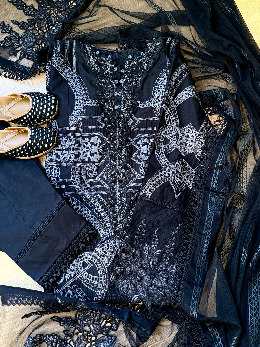 MARIAB LUXURY LAWN COLLECTION 12B